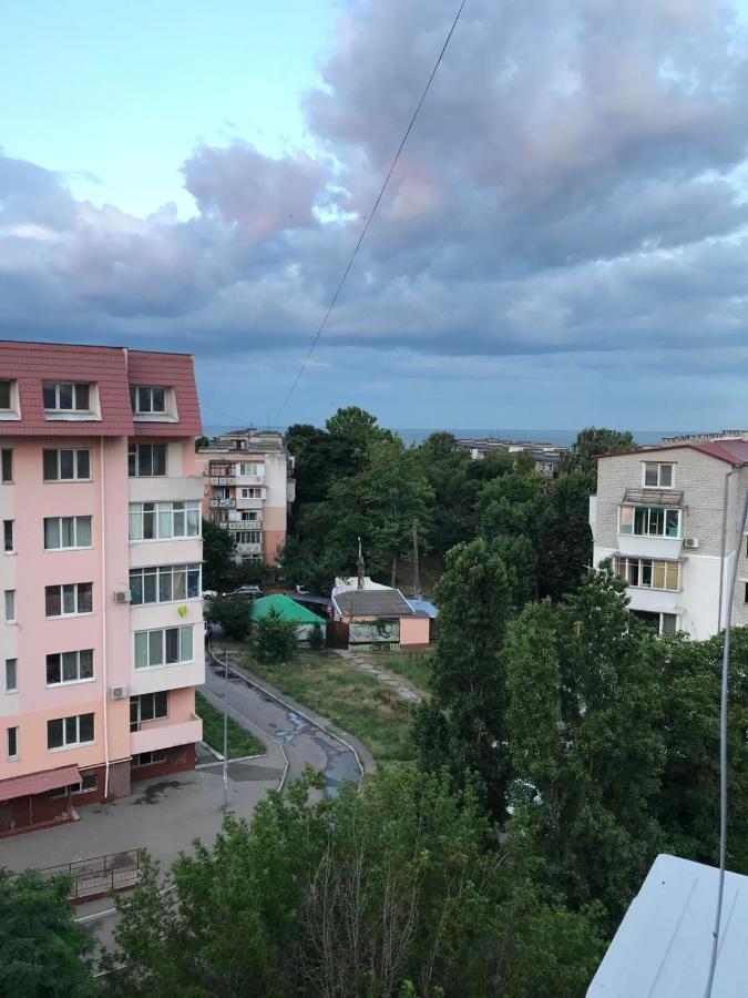 Appartement 1 Мая ,8А à TTchornomorsk Extérieur photo